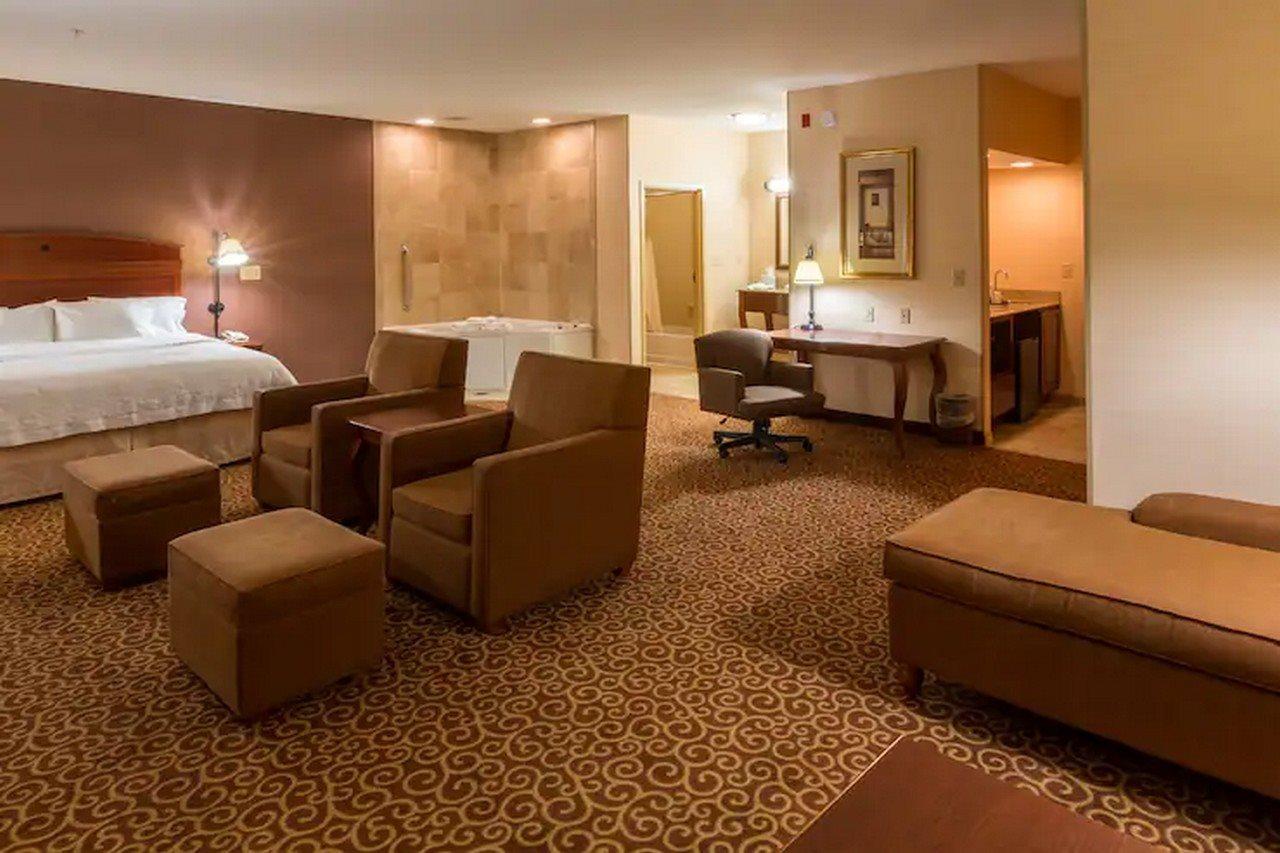 Hotel Hampton