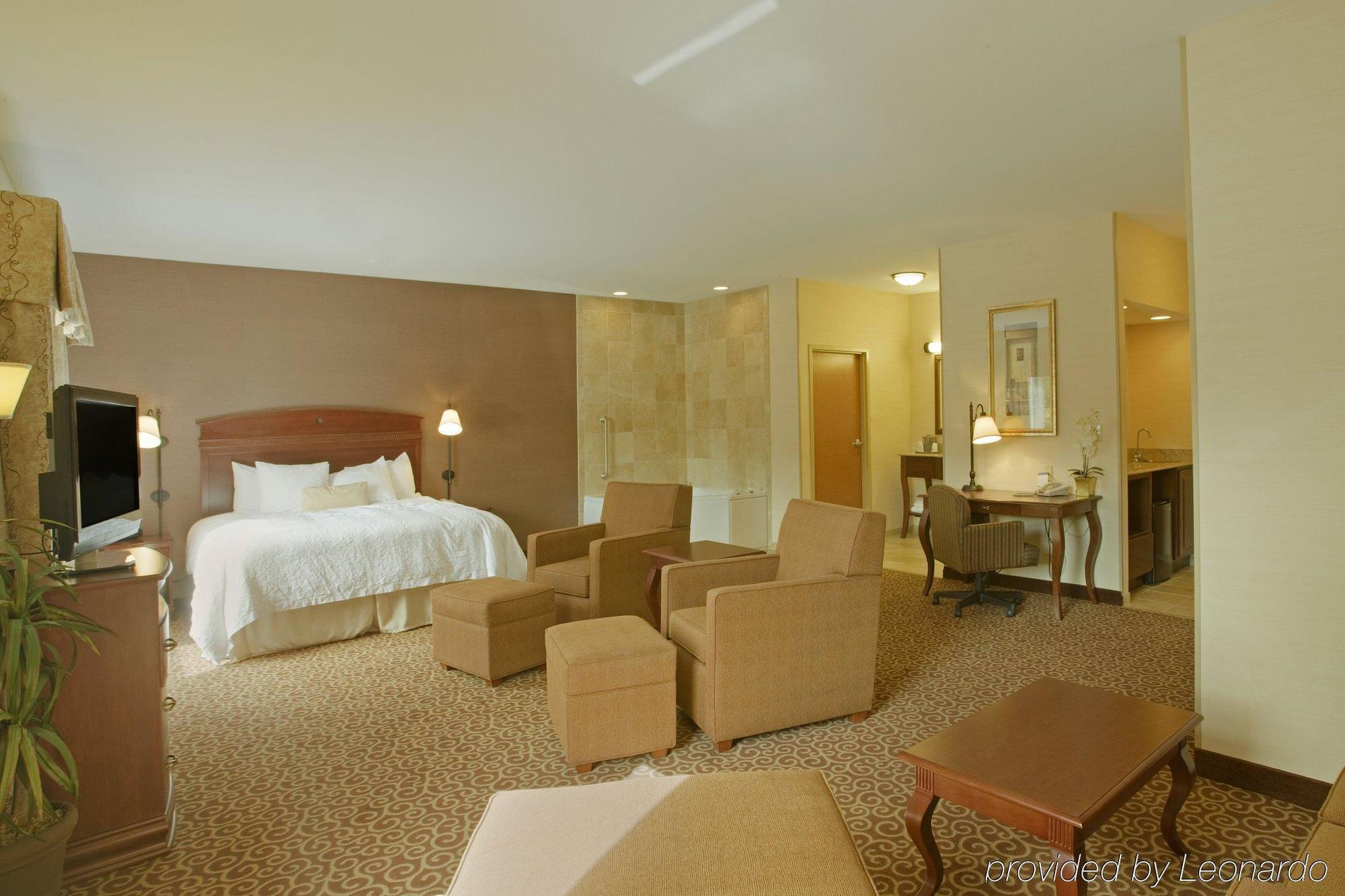Hotel Hampton